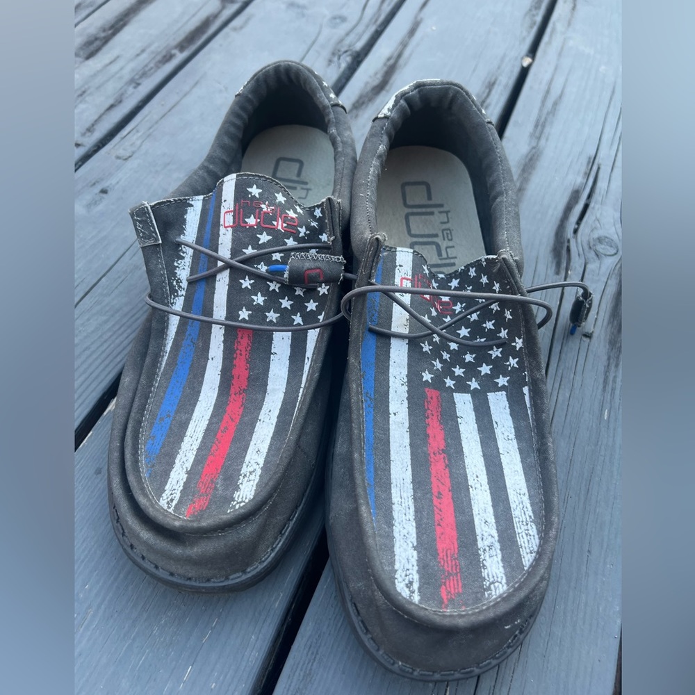 Brand new. Wrong size.